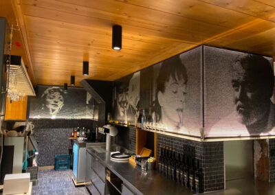 Fotoblechrückwand Restaurant Lochstafel